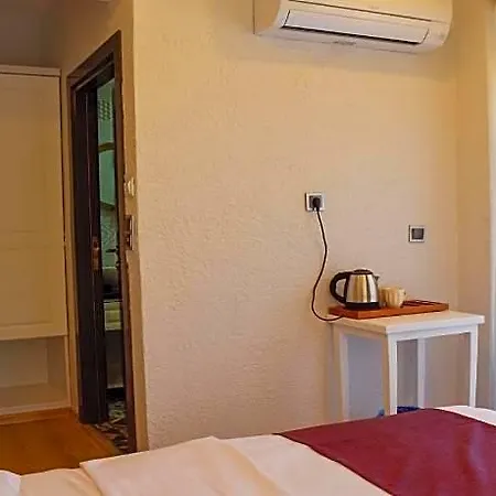 Hotel Deep Breath Butik